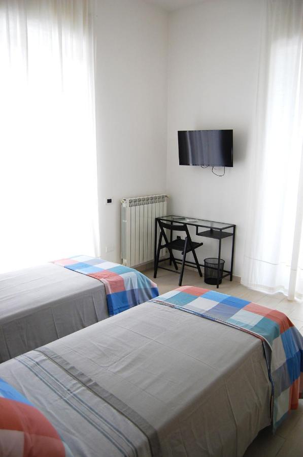 M7 Bed and breakfast